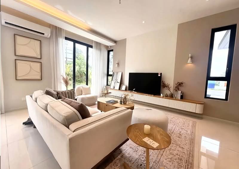 Bungalow for Sale in Seri Kembangan (Selangor) - William Chow - Living Room - PropertyGuru.com.my