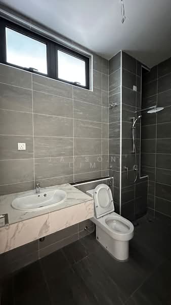 Rumah Kluster untuk Dijual di Iskandar Puteri (Nusajaya) (Johor) - Jayson Lim - Bathroom - PropertyGuru.com.my