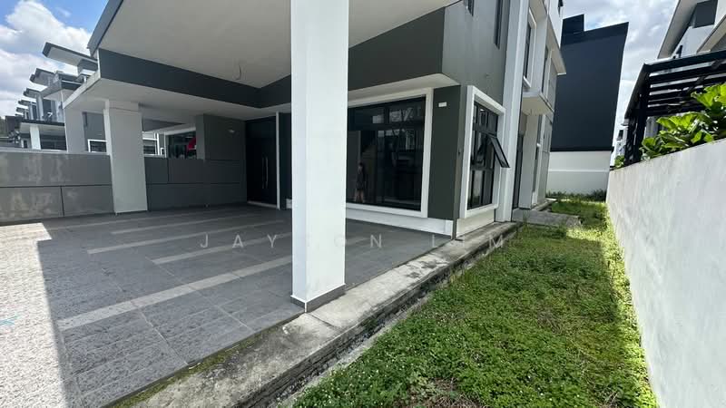 Rumah Kluster untuk Dijual di Iskandar Puteri (Nusajaya) (Johor) - Jayson Lim - Exterior - PropertyGuru.com.my
