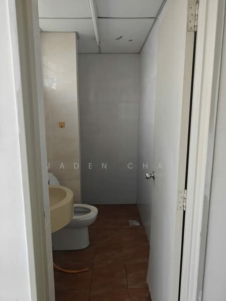 Condominium for Sale at Platinum Lake PV 15 - Jaden Chai - Bathroom - PropertyGuru.com.my