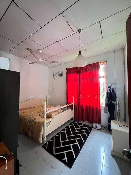 Rumah Teres 1 Tingkat untuk Dijual di Taman Daya (Johor Bahru) - Mohd Faez - Bedroom - PropertyGuru.com.my