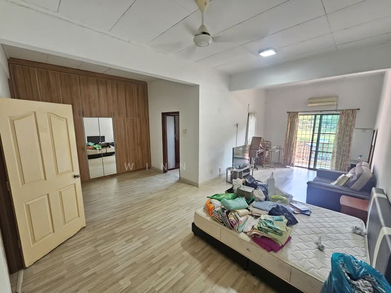 2-storey Terraced House for Sale in Bukit Jelutong (Shah Alam) - Winny Su - Bedroom - PropertyGuru.com.my