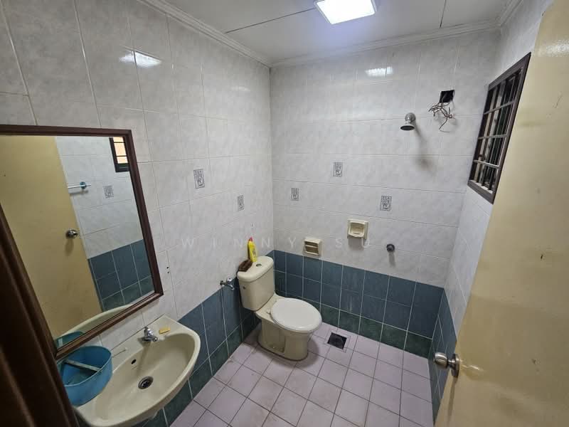 2-storey Terraced House for Sale in Bukit Jelutong (Shah Alam) - Winny Su - Bathroom - PropertyGuru.com.my