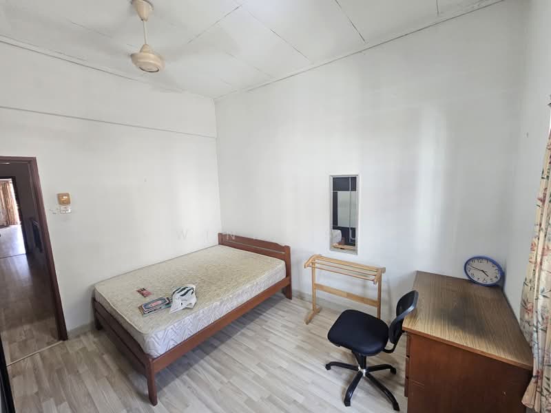 2-storey Terraced House for Sale in Bukit Jelutong (Shah Alam) - Winny Su - Bedroom - PropertyGuru.com.my