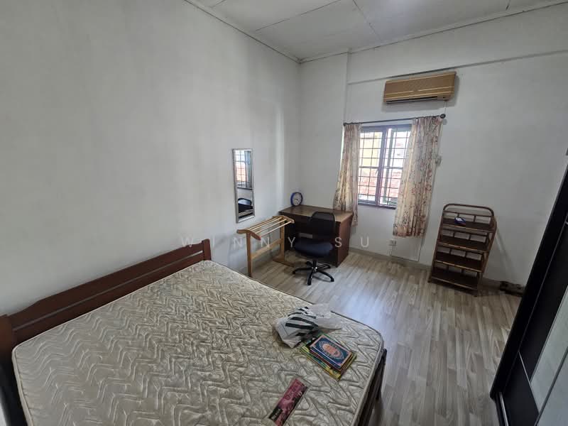 2-storey Terraced House for Sale in Bukit Jelutong (Shah Alam) - Winny Su - Bedroom - PropertyGuru.com.my