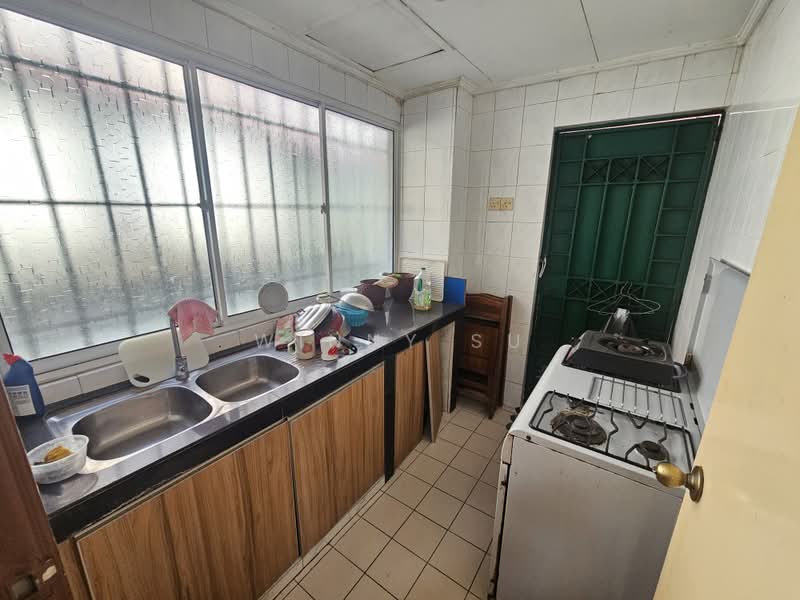 2-storey Terraced House for Sale in Bukit Jelutong (Shah Alam) - Winny Su - Kitchen - PropertyGuru.com.my