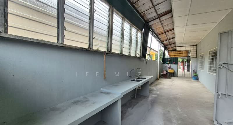Bungalow for Sale in Menglembu (Perak) - Lee Muzi - Exterior - PropertyGuru.com.my