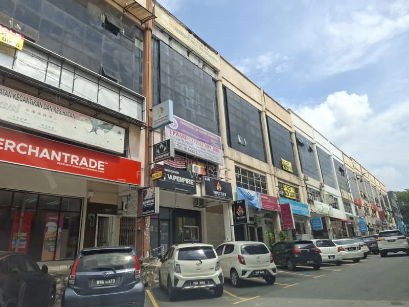 Kedai / Pejabat untuk Dijual di BANDAR PUCHONG JAYA (Puchong) - FC Wong - Exterior - PropertyGuru.com.my