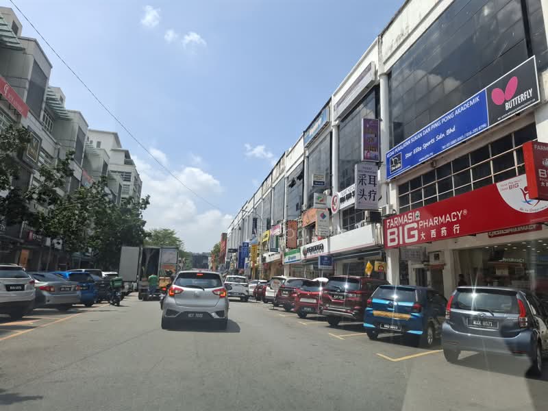 Shop / Office for Sale in Bandar Puteri Puchong (Puchong) - FC Wong - Exterior - PropertyGuru.com.my