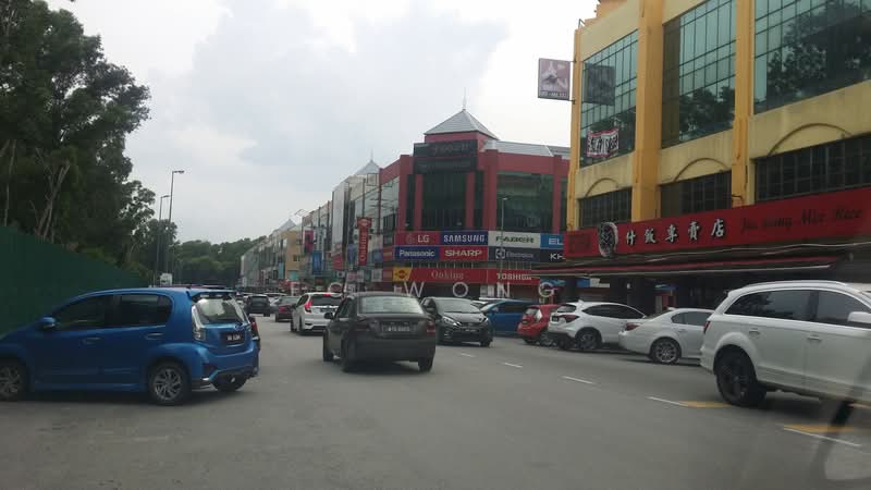 Shop / Office for Sale in Bandar Puteri Puchong (Puchong) - FC Wong - PropertyGuru.com.my