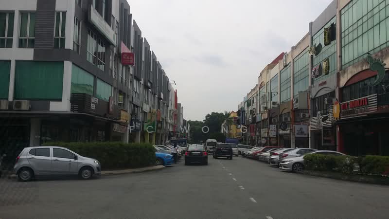 Shop / Office for Sale in Bandar Puteri Puchong (Puchong) - FC Wong - Exterior - PropertyGuru.com.my