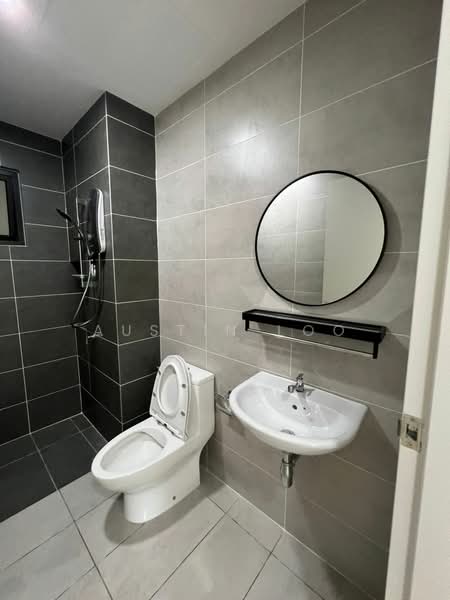 Service Residence for Rent at M Oscar - Austin Loo - Bathroom - PropertyGuru.com.my