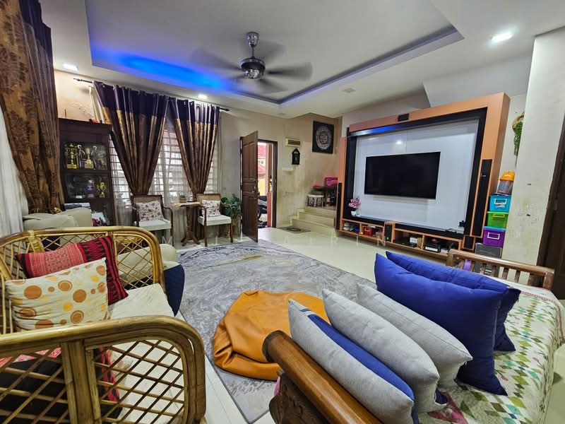 2-storey Terraced House for Sale in Sepang (Selangor) - M.J Zairin - Living Room - PropertyGuru.com.my