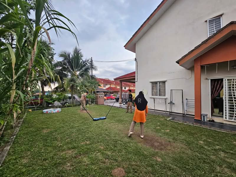 2-storey Terraced House for Sale in Sepang (Selangor) - M.J Zairin - Exterior - PropertyGuru.com.my