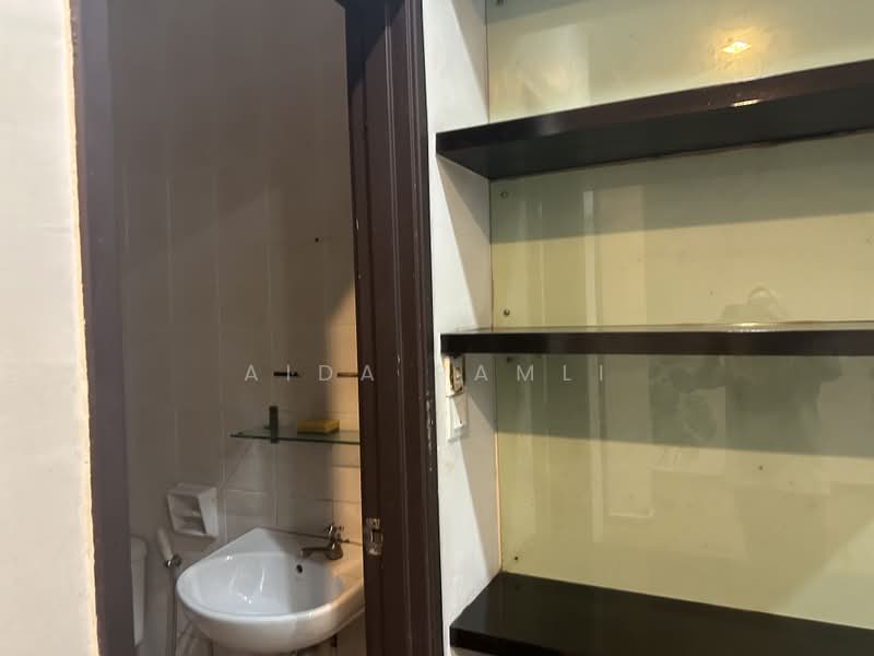 Rumah Teres 2 Tingkat untuk Dijual di Bukit Jelutong (Shah Alam) - Aida Ramli - PropertyGuru.com.my