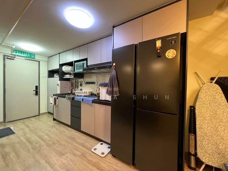 Servis Apartment untuk Disewa di Pinnacle Sri Petaling - Wan Jia Shun - Kitchen - PropertyGuru.com.my