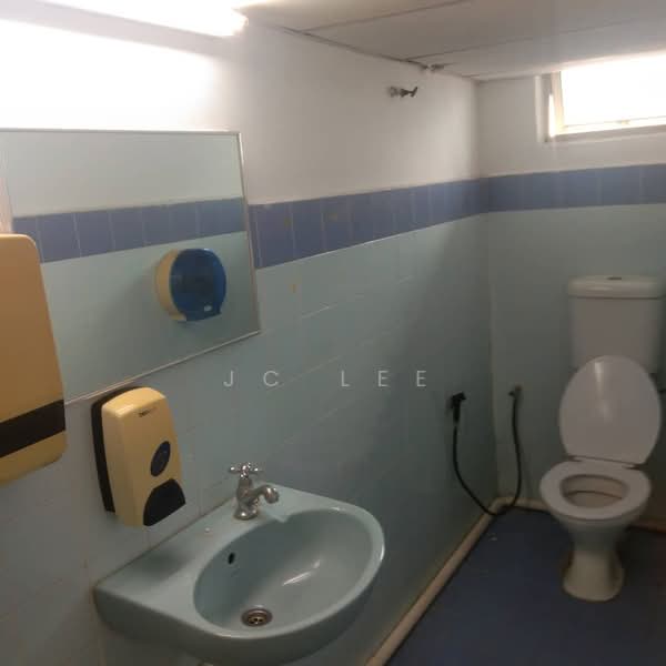Office for Rent in Dataran Prima (Petaling Jaya) - JC Lee - Bathroom - PropertyGuru.com.my