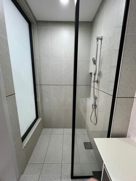 Service Residence for Rent at Millerz Square Serviced Residence - Austin Loo - Bathroom - PropertyGuru.com.my