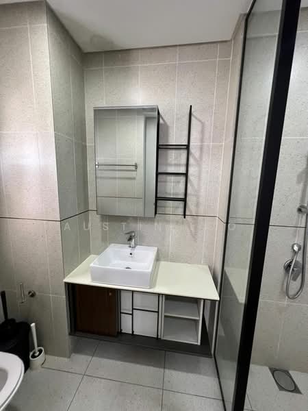 Service Residence for Rent at Millerz Square Serviced Residence - Austin Loo - Bathroom - PropertyGuru.com.my