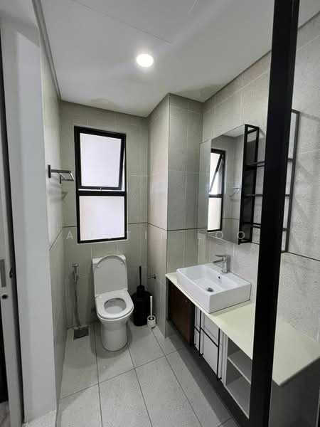 Service Residence for Rent at Millerz Square Serviced Residence - Austin Loo - Bathroom - PropertyGuru.com.my