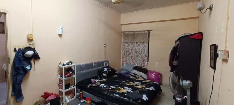 Rumah Teres untuk Dijual di Bandar Baru Uda (Johor Bahru) - Mohd Faez - Bedroom - PropertyGuru.com.my