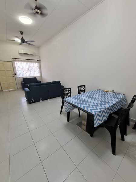 1-storey Terraced House for Rent in S2 Heights (Seremban 2) - Marcus Yeow - Living Room - PropertyGuru.com.my