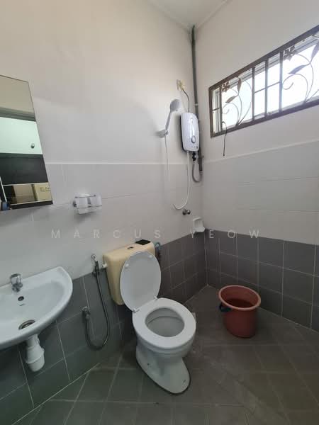 1-storey Terraced House for Rent in S2 Heights (Seremban 2) - Marcus Yeow - Bathroom - PropertyGuru.com.my