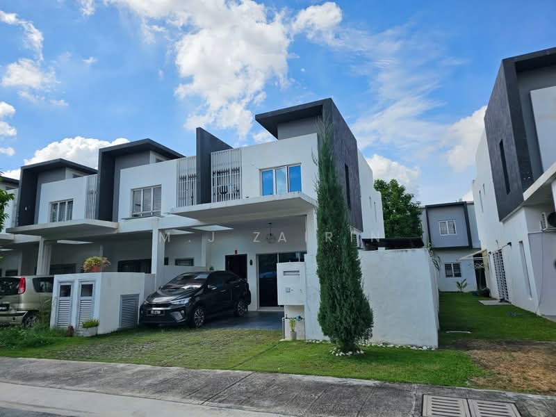 2-storey Terraced House for Sale in Cyberjaya (Selangor) - M.J Zairin - Exterior - PropertyGuru.com.my