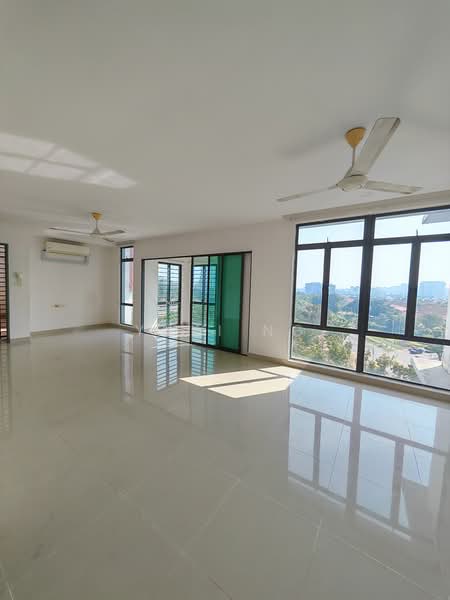 Kondominium untuk Disewa di Alam Desa @ Park Village - Yuki Ng - Living Room - PropertyGuru.com.my