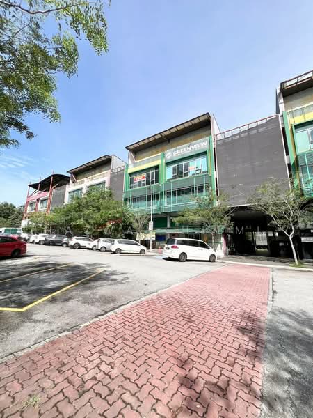 Kedai / Pejabat untuk Dijual di Bukit Jelutong (Shah Alam) - Hazwan Hilmi - Exterior - PropertyGuru.com.my