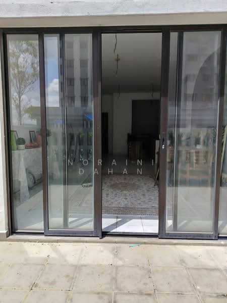 Service Residence for Sale at RESIDENSI PR1MA@KAJANG - Noraini Dahan - Balcony - PropertyGuru.com.my