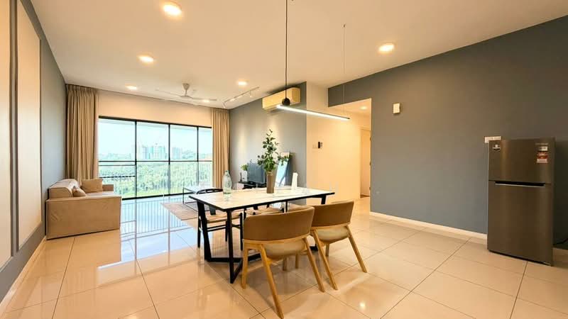 Servis Apartment untuk Dijual di Renai Jelutong - Hamizah . - Living Room - PropertyGuru.com.my