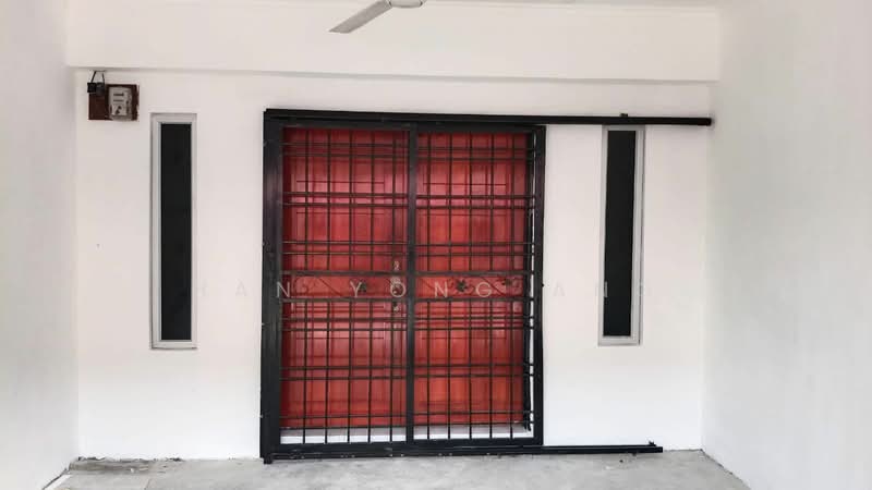 Rumah Teres 2 Tingkat untuk Dijual di Taman Scientex Pasir Gudang (Pasir Gudang) - Han Yong Ang - Entrance - PropertyGuru.com.my
