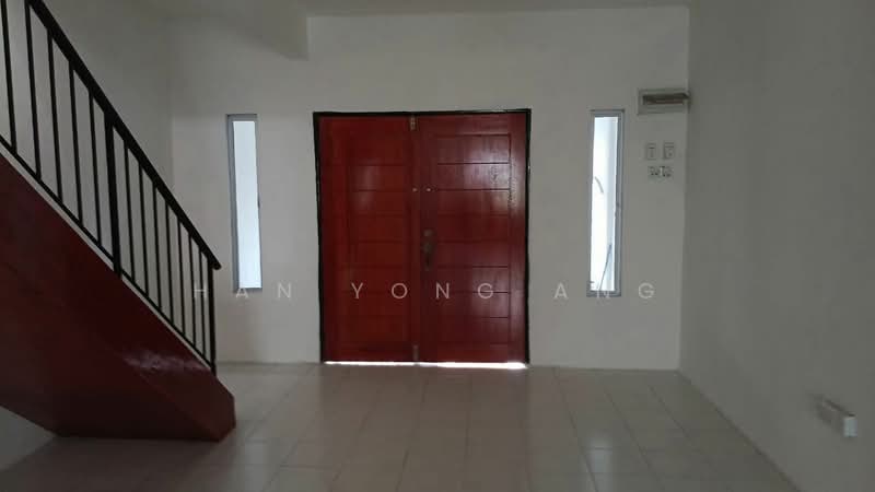 Rumah Teres 2 Tingkat untuk Dijual di Taman Scientex Pasir Gudang (Pasir Gudang) - Han Yong Ang - Entrance - PropertyGuru.com.my