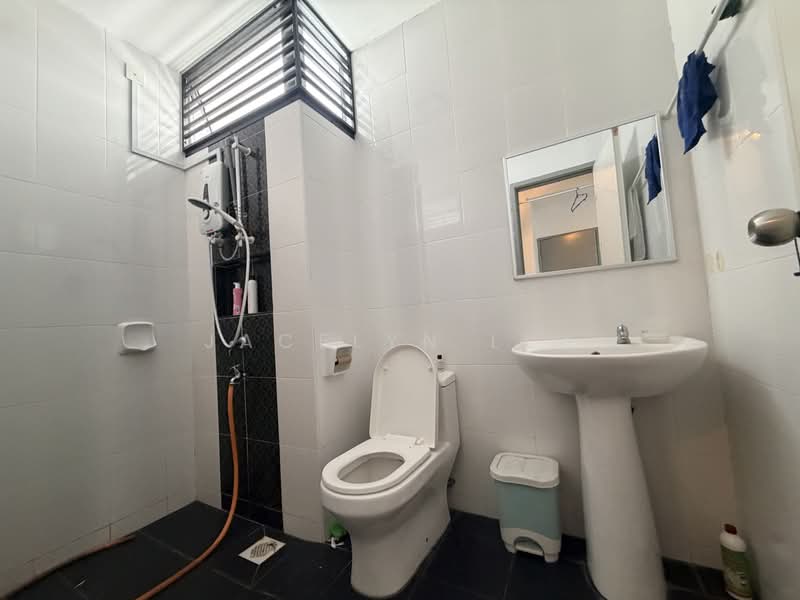 2-storey Terraced House for Rent in Rini Hills 2 (Skudai) - Jacelyn Lim - Bathroom - PropertyGuru.com.my