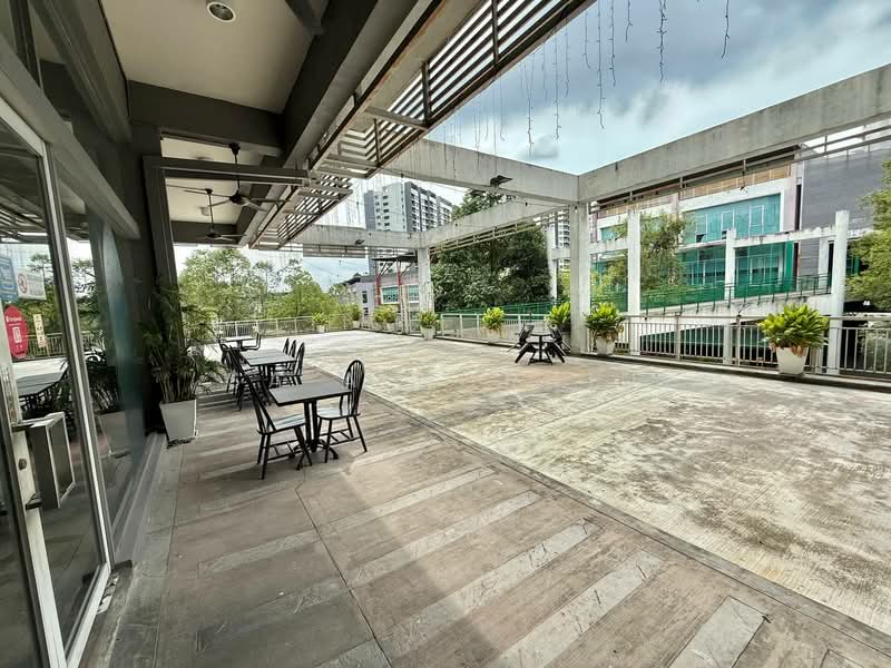 Kedai / Pejabat untuk Dijual di Bukit Jelutong (Shah Alam) - Sa'a Nordin - Exterior - PropertyGuru.com.my