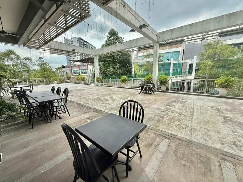 Kedai / Pejabat untuk Dijual di Bukit Jelutong (Shah Alam) - Sa'a Nordin - Exterior - PropertyGuru.com.my