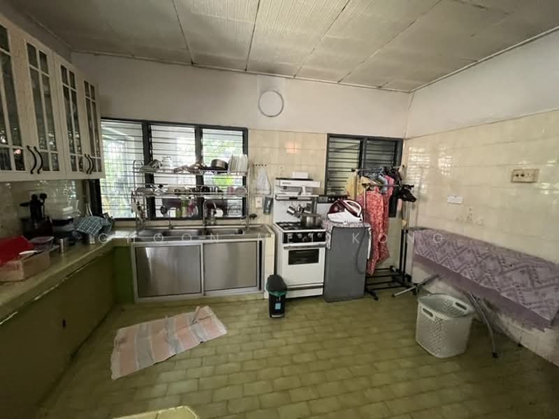 3.5-storey Terraced House for Sale in Damansara Heights (Kuala Lumpur) - Choon Mei Kong - Kitchen - PropertyGuru.com.my