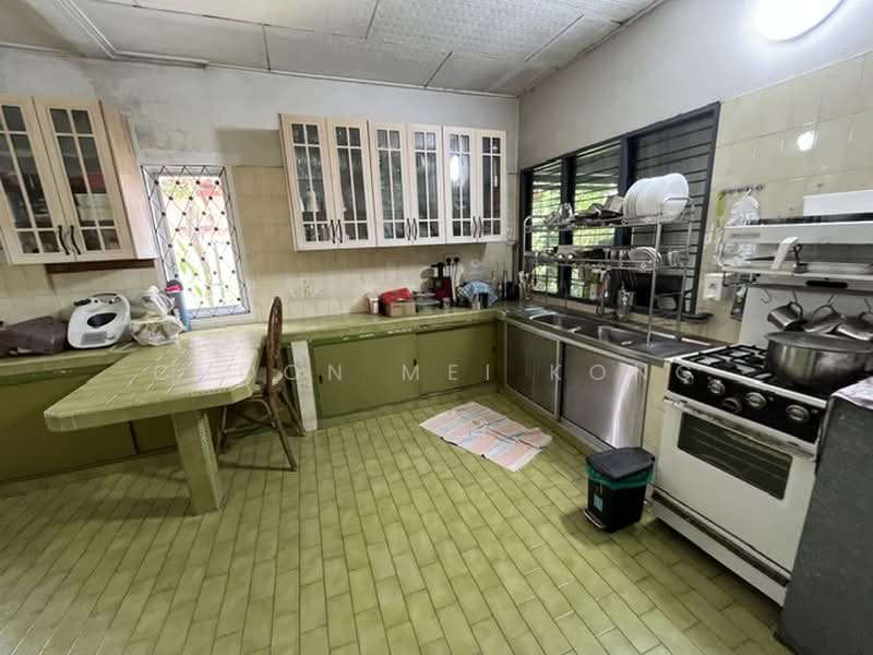 3.5-storey Terraced House for Sale in Damansara Heights (Kuala Lumpur) - Choon Mei Kong - Kitchen - PropertyGuru.com.my