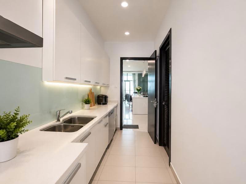 Kondominium untuk Dijual di Tropicana Grande - Dila Yap - Kitchen - PropertyGuru.com.my