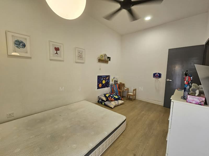 2-storey Terraced House for Sale in Cyberjaya (Selangor) - M.J Zairin - Bedroom - PropertyGuru.com.my