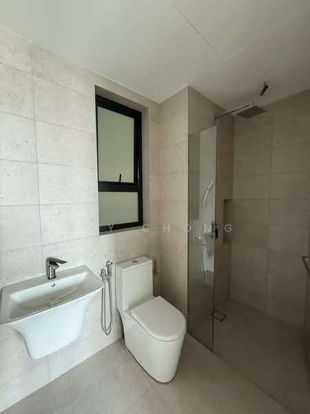Condominium for Sale at SkyVogue - Ray Chong - Bathroom - PropertyGuru.com.my