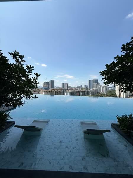 Condominium for Sale at SkyVogue - Ray Chong - Aqua Lounge + Infinity Lap Pool - PropertyGuru.com.my