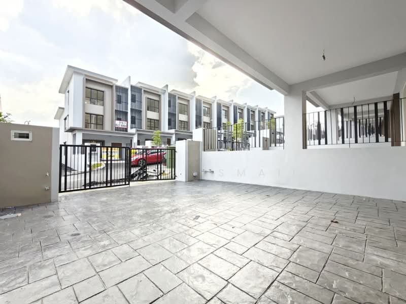 Terraced House for Sale in Gombak (Selangor) - Azrul Ismail - Exterior - PropertyGuru.com.my