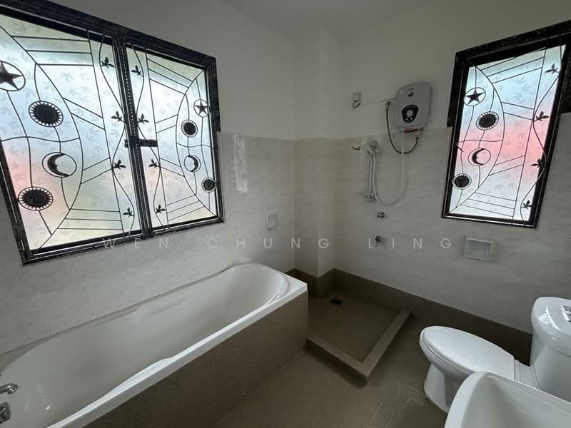Bungalow for Sale in Iskandar Puteri (Nusajaya) (Johor) - Wen Chung Ling - Bathroom - PropertyGuru.com.my