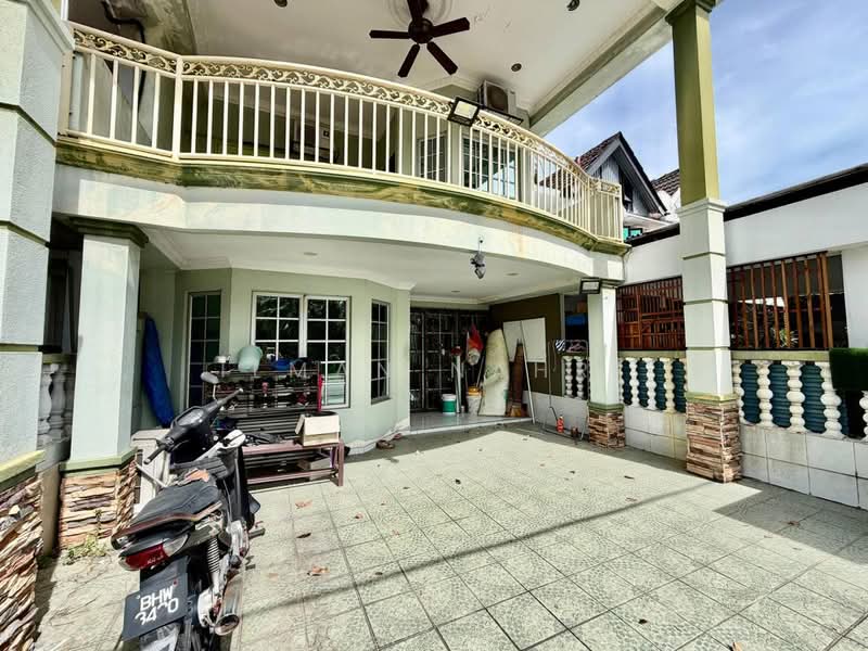 Rumah Teres 2 Tingkat untuk Dijual di Seksyen 19 (Shah Alam) - Ilman Nahri - Exterior - PropertyGuru.com.my