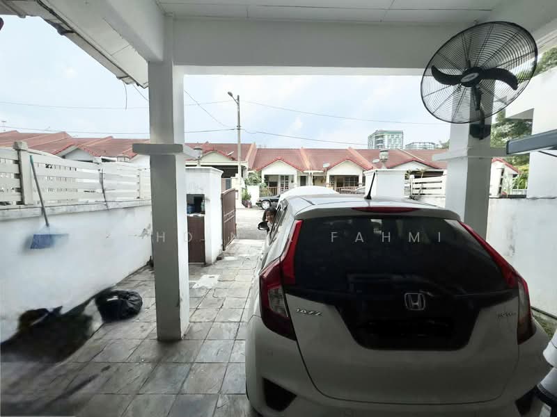 Rumah Teres untuk Dijual di Taman Dato Demang (Seri Kembangan) - Mohd Nor Fahmi - Exterior - PropertyGuru.com.my
