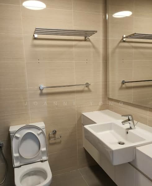 Servis Apartment untuk Disewa di The Astaka @ 1 Bukit Senyum - Joanne Yong - Bathroom - PropertyGuru.com.my