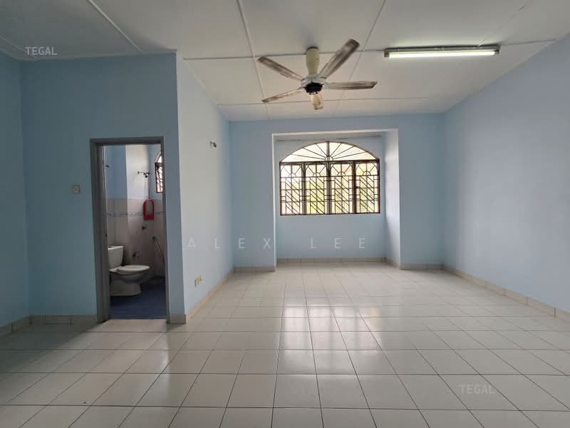 Rumah Teres untuk Dijual di Bandar Puteri Klang (Klang) - Alex Lee - Bathroom - PropertyGuru.com.my