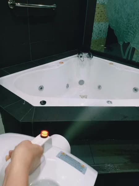 Rumah Banglo untuk Disewa di Johor Bahru (Johor) - Joanne Yong - Bathroom - PropertyGuru.com.my